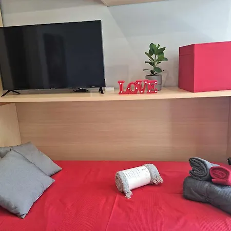 Budha Apartments- Casa Unga - 229 Apartamento